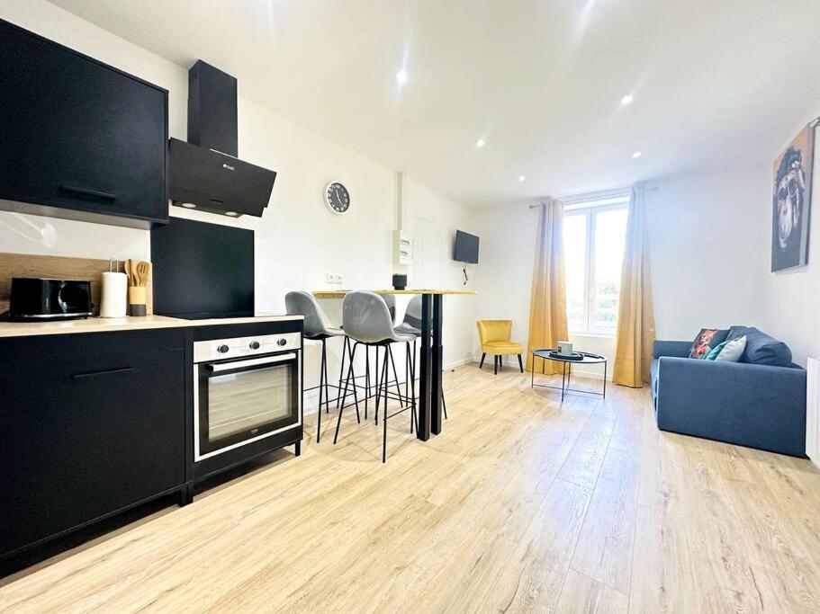 Jungle Appartement Avec Terrasse ล็อง ภายนอก รูปภาพ