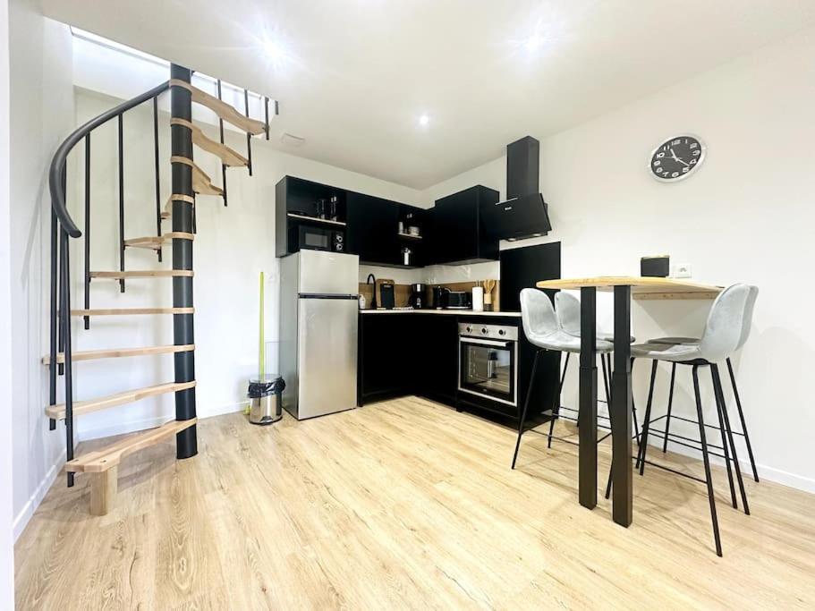 Jungle Appartement Avec Terrasse ล็อง ภายนอก รูปภาพ